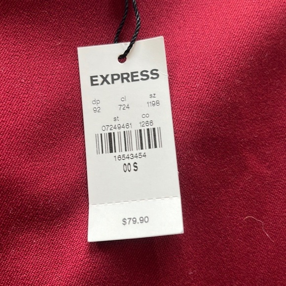 Express columnist pant. Deep red. Size 00S. NWT. - Picture 4 of 5
